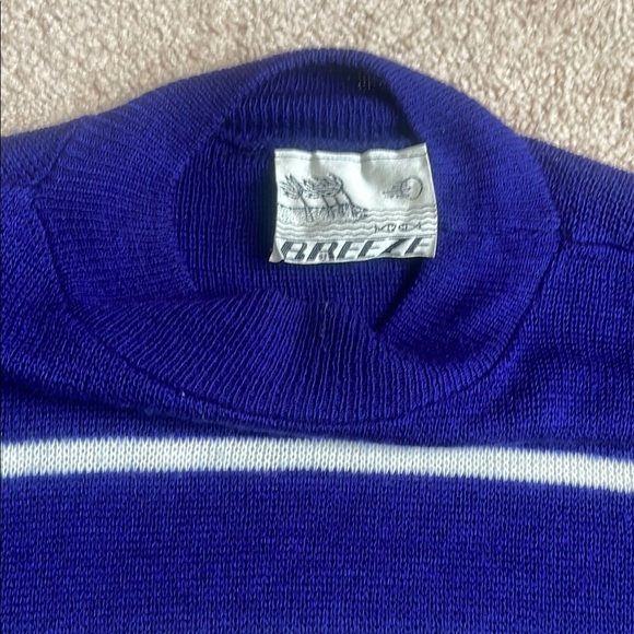 Breeze Blue and White Crewneck Sweater - Picture 2 of 3